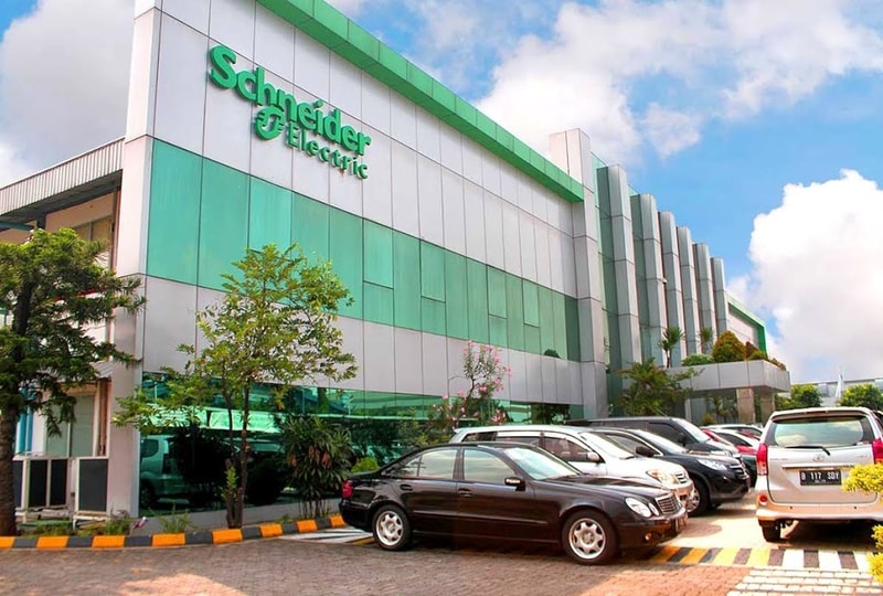 Schneider Electric Dukung PLN dengan Teknologi Berbasis IoT