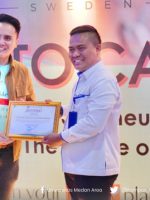 The current image has no alternative text. The file name is: oriflame-goes-to-campus-ajak-mahasiswa-fisip-uma-menjadi-wirausahawan-sukses.jpg